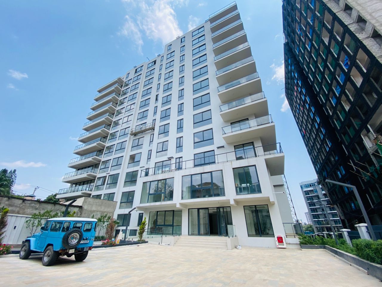 Sarbet Platinum Condos